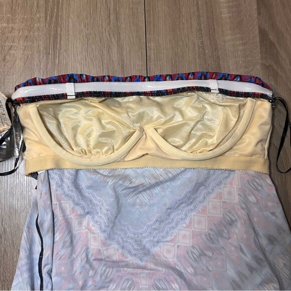 Miraclesuit Casablanca Multicolor Print Bandini Tankini Swim Top Size 8 - Picture 8 of 12